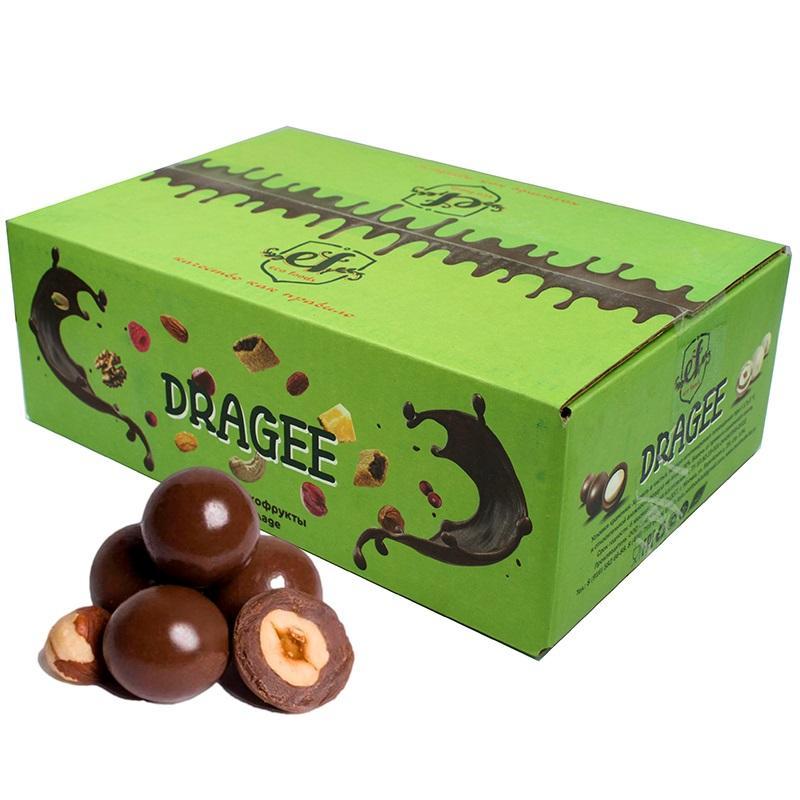 Шоколадное драже DRAGEE Фундук в черном шоколаде 3 кг., картон