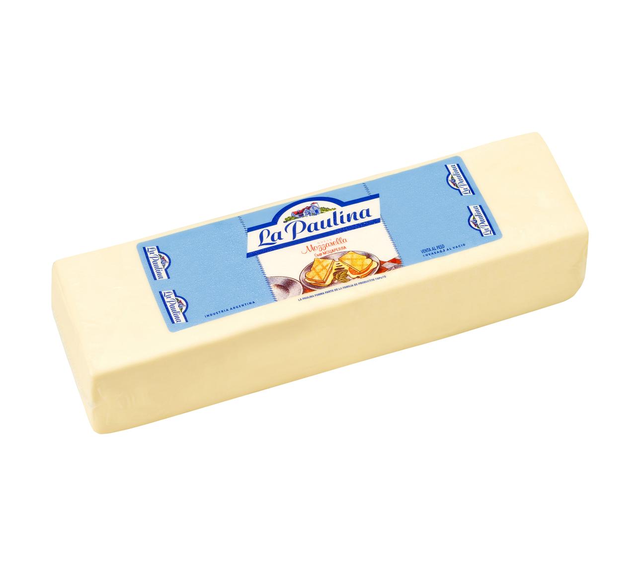 Моцарелла La Paulina 42% 4 кг., пленка