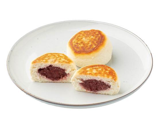 Сырники ВкусВилл творожные с клубничной начинкой 130 гр., лоток