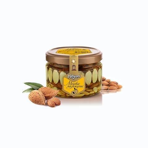 Абрикосовые косточки с миндалём Noyan, 320 гр., стекло