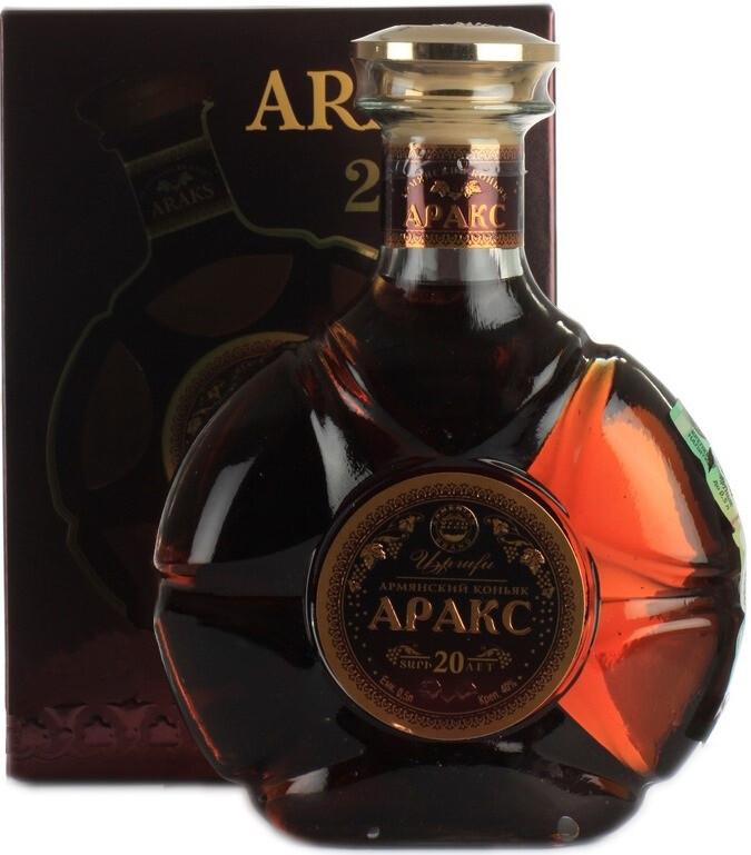 Коньяк Аракс армянский 5 лет 500 мл., стекло