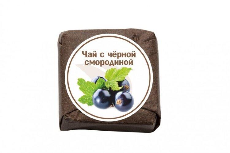 Чай Weiserhouse Чай с черной смородиной прессованный кубики 100 штук 500 гр., картон