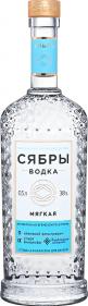 Крепкий спиртной напиток водка Сябры Мягкая 38% 500 мл., стекло
